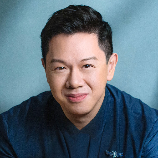 James CHAU